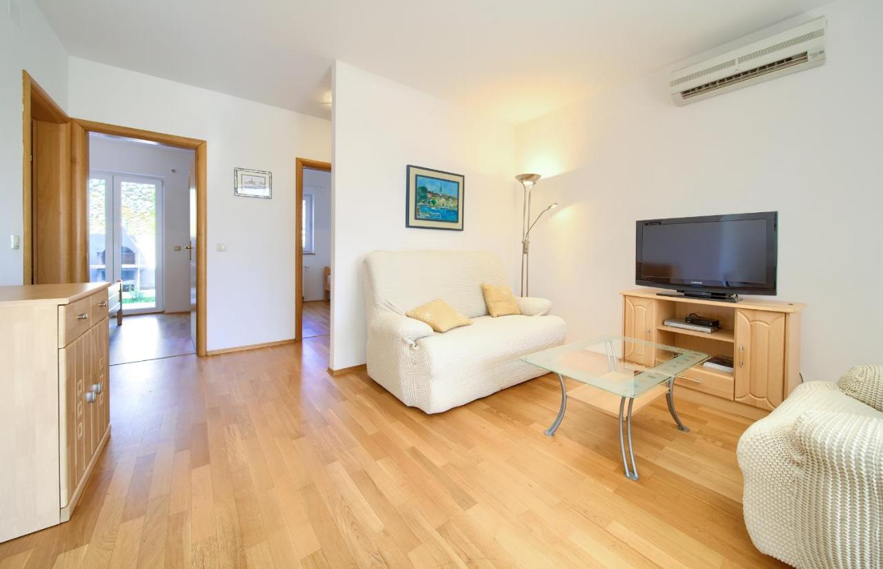 Apartmán Happy Point Krk Town Exteriér fotografie